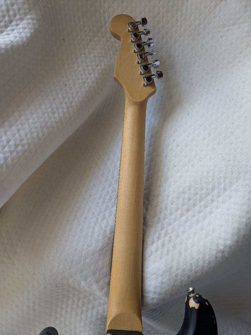 レリック加工　エレキギター フォトジェニック　ストラトキャスター　ブラック