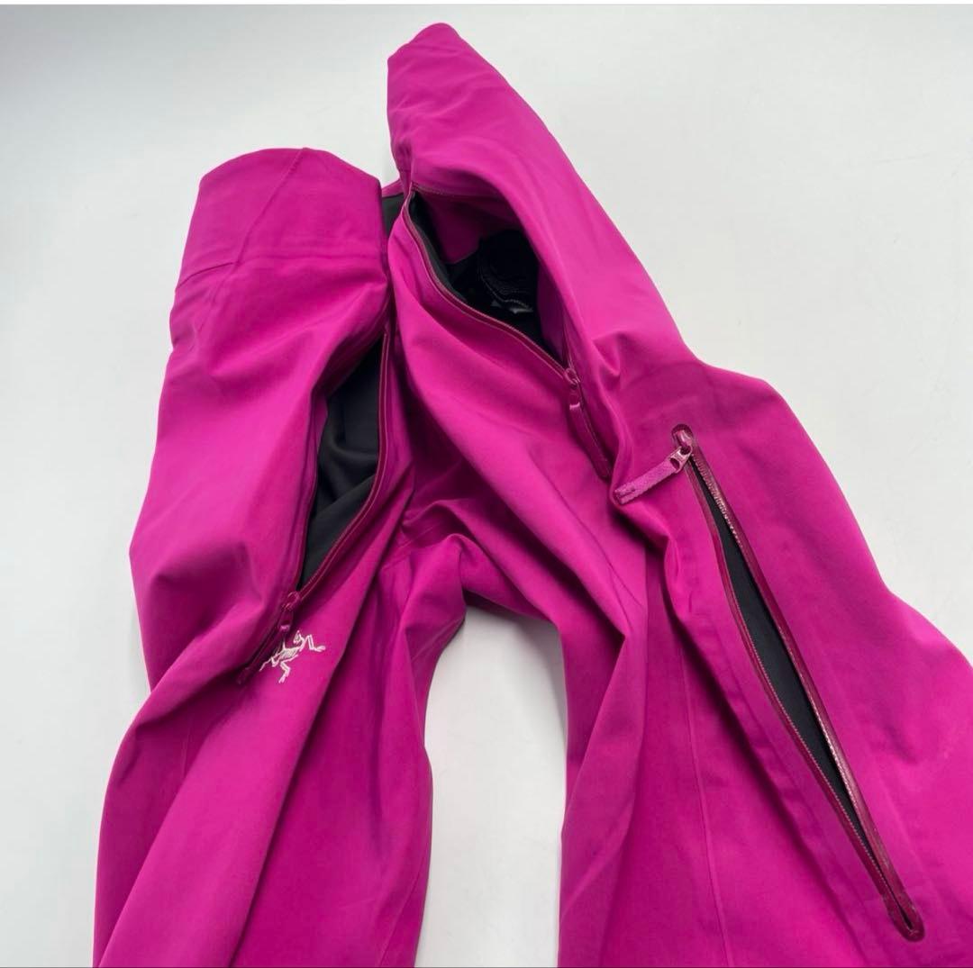 美品　アークテリクス　ravenna 　GORE-TEX スノボー パンツ