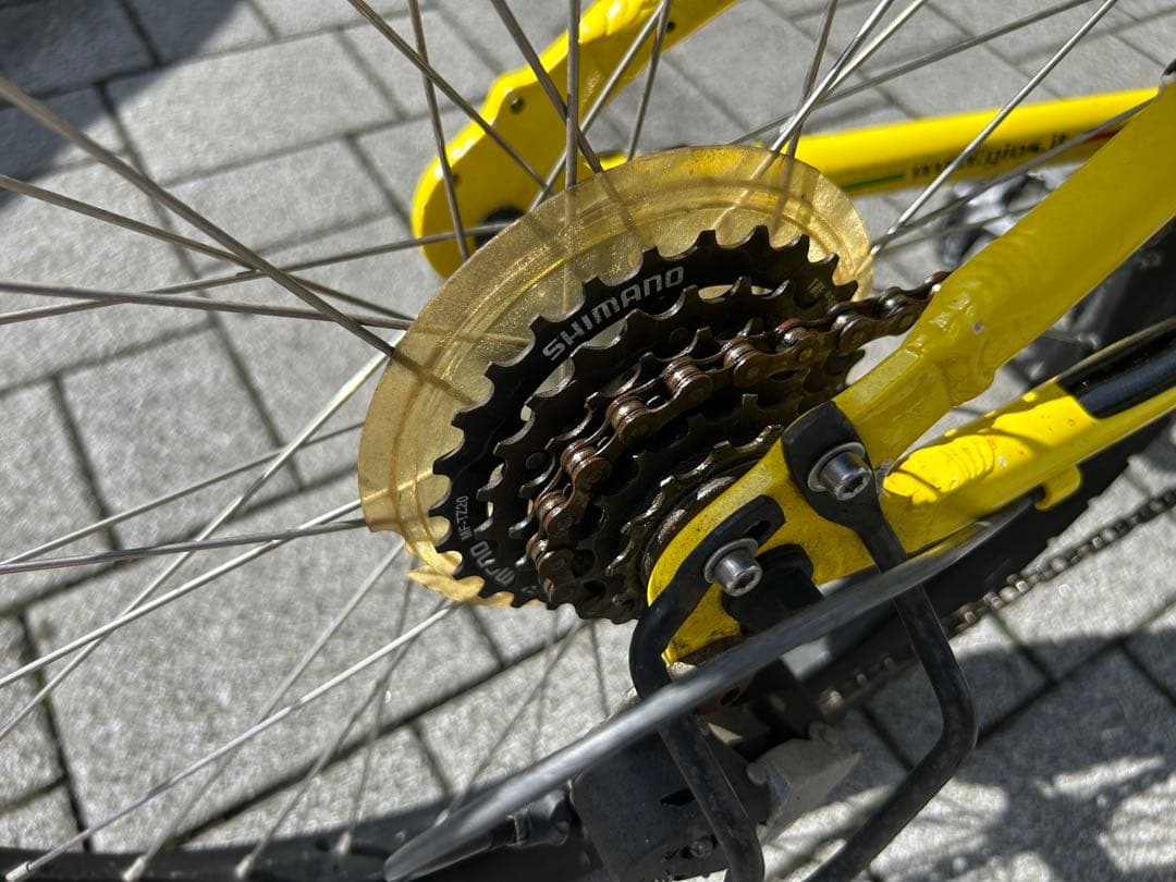 引取限定　GIOS ジオス ジェノア　22インチ　イエロー