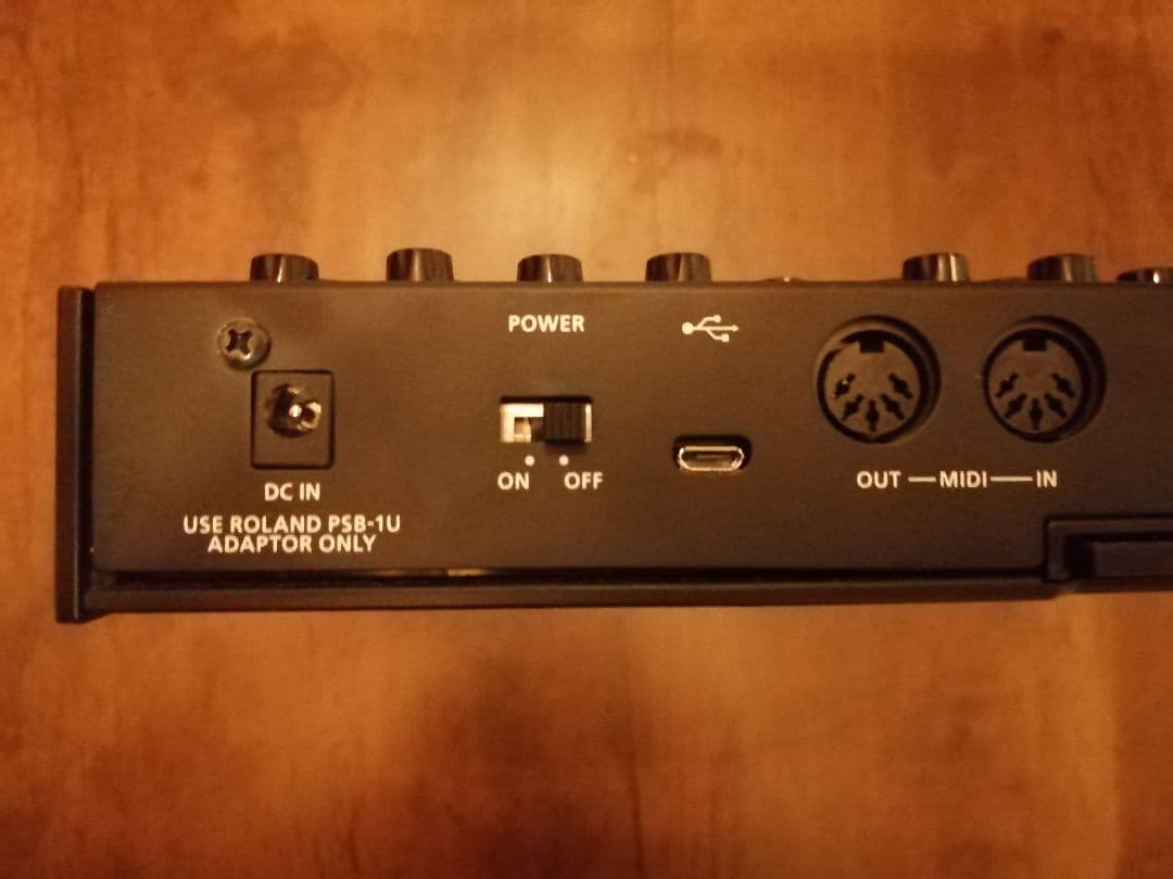 鍵盤楽器 Roland SE-02 + K-25M