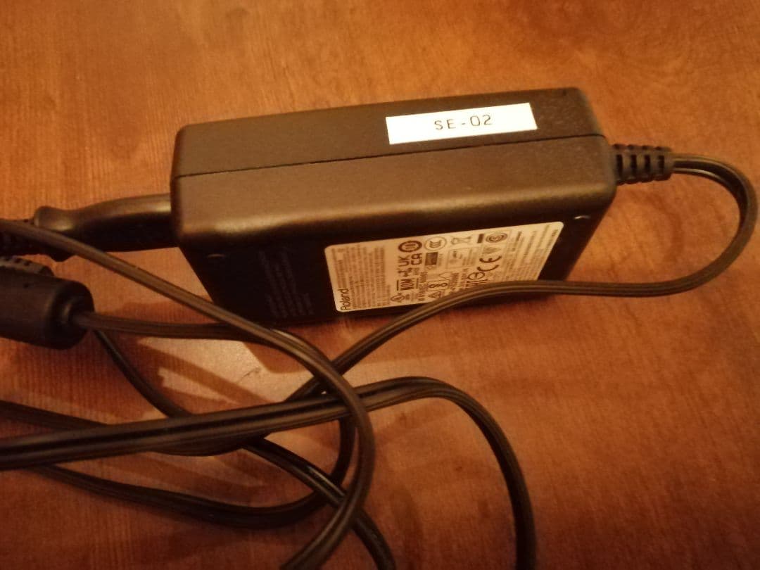 鍵盤楽器 Roland SE-02 + K-25M