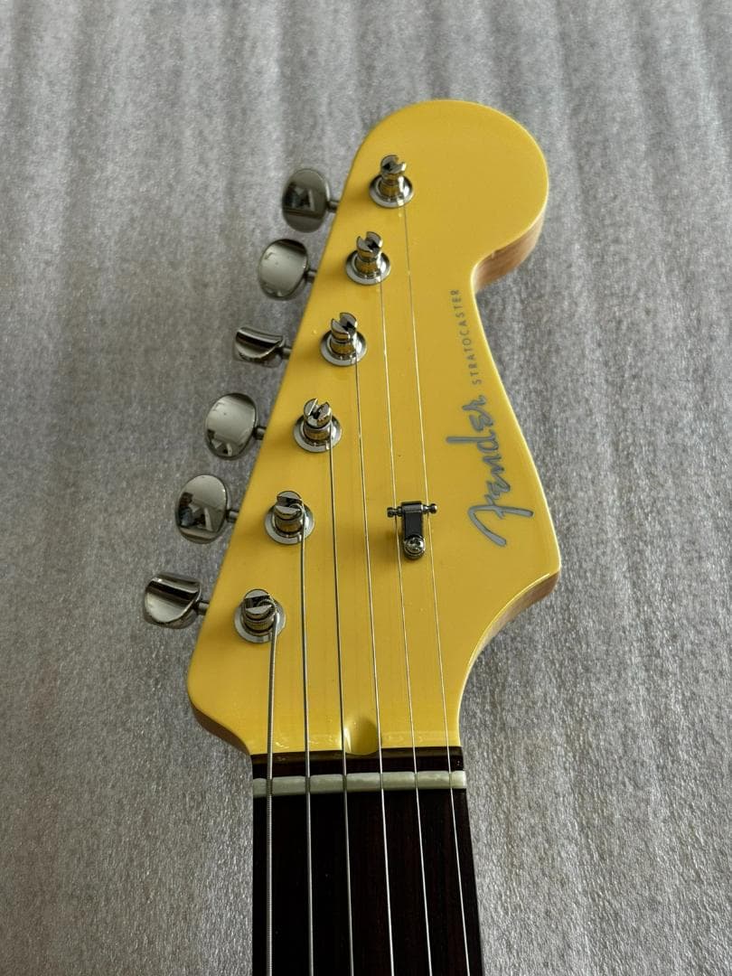 Fender Mami Stratocaster Omochi ギター