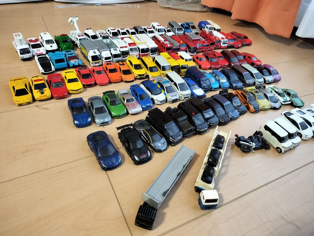 トミカ など ミニカー 118台セット　まとめ売り