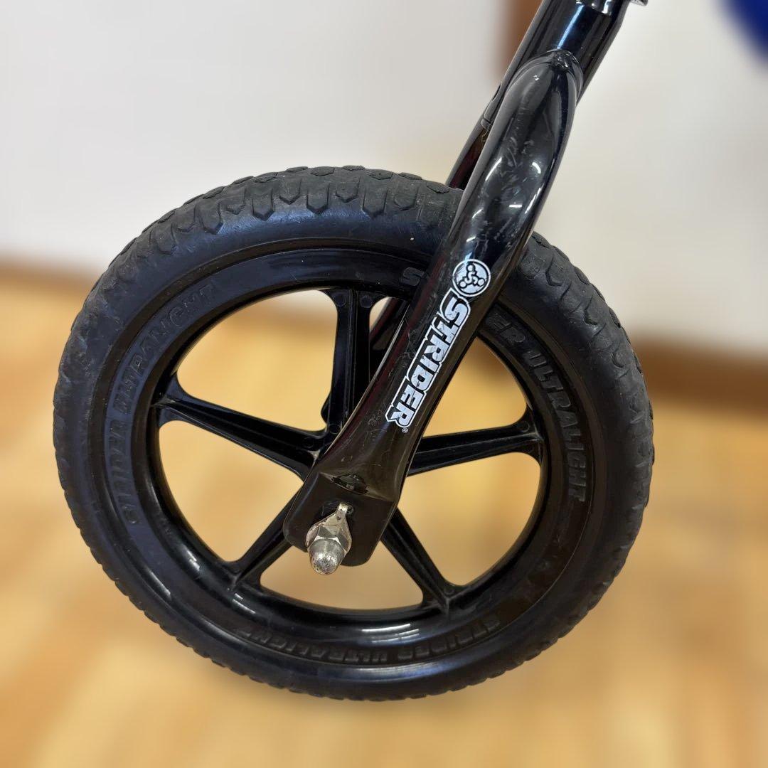 ストライダー 12インチ スポーツタイプ ピンク STRIDER 青　ブルー