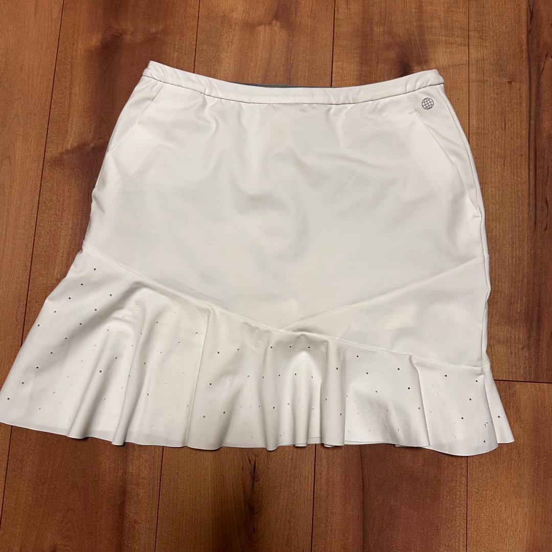 長袖　ハイネック　フリルスカート　サイズS セットアップ　春夏秋