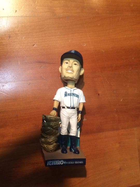 イチロー選手 ボブルヘッド フィギュア