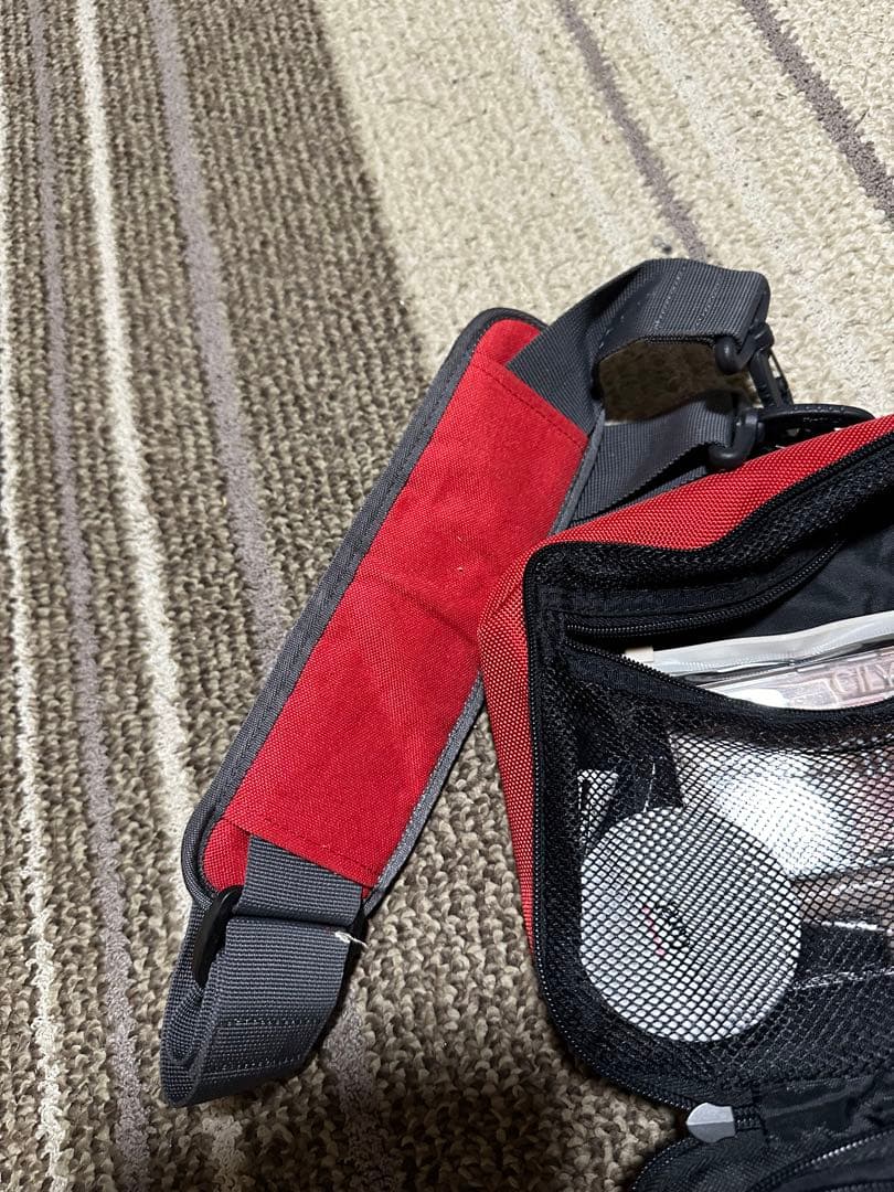 フェラーリF1チーム　スタッフ用支給品ポーチ