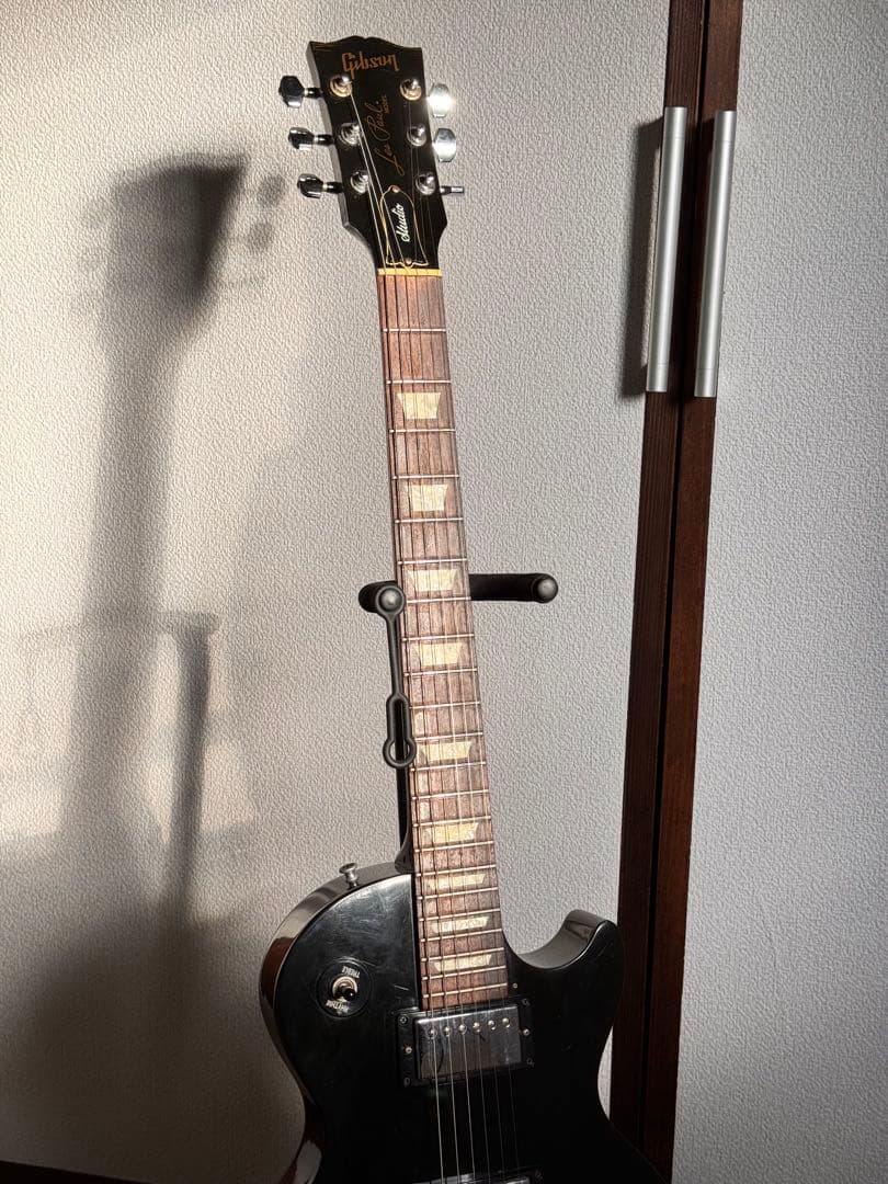 Gibson レスポールスタジオ｜ネック修理済・演奏問題なし