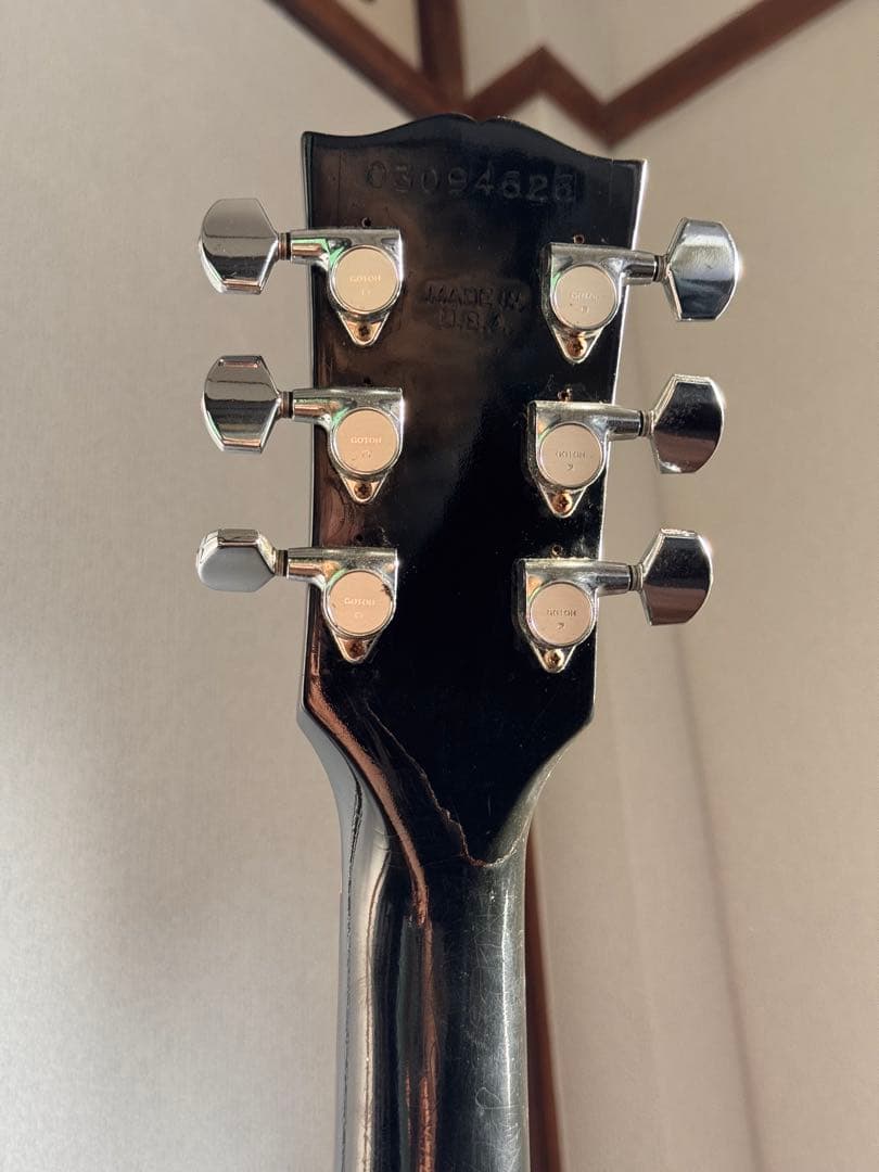 Gibson レスポールスタジオ｜ネック修理済・演奏問題なし