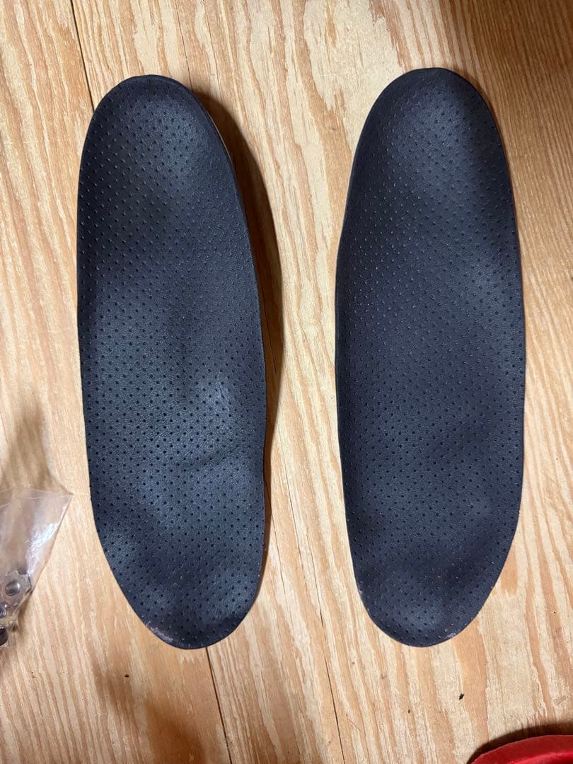 ATOMIC REDSTER TEAM ISSUE 130 スキーブーツ