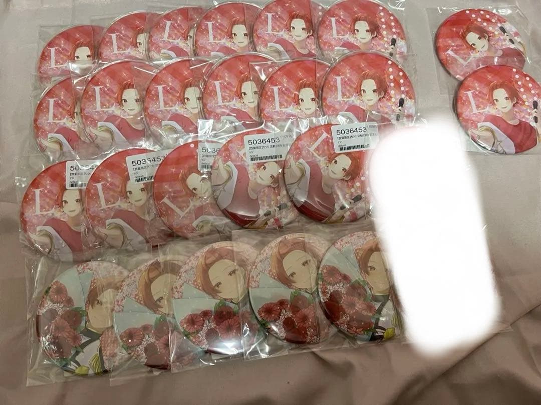 いれいす　りうら　周年　缶バッジ