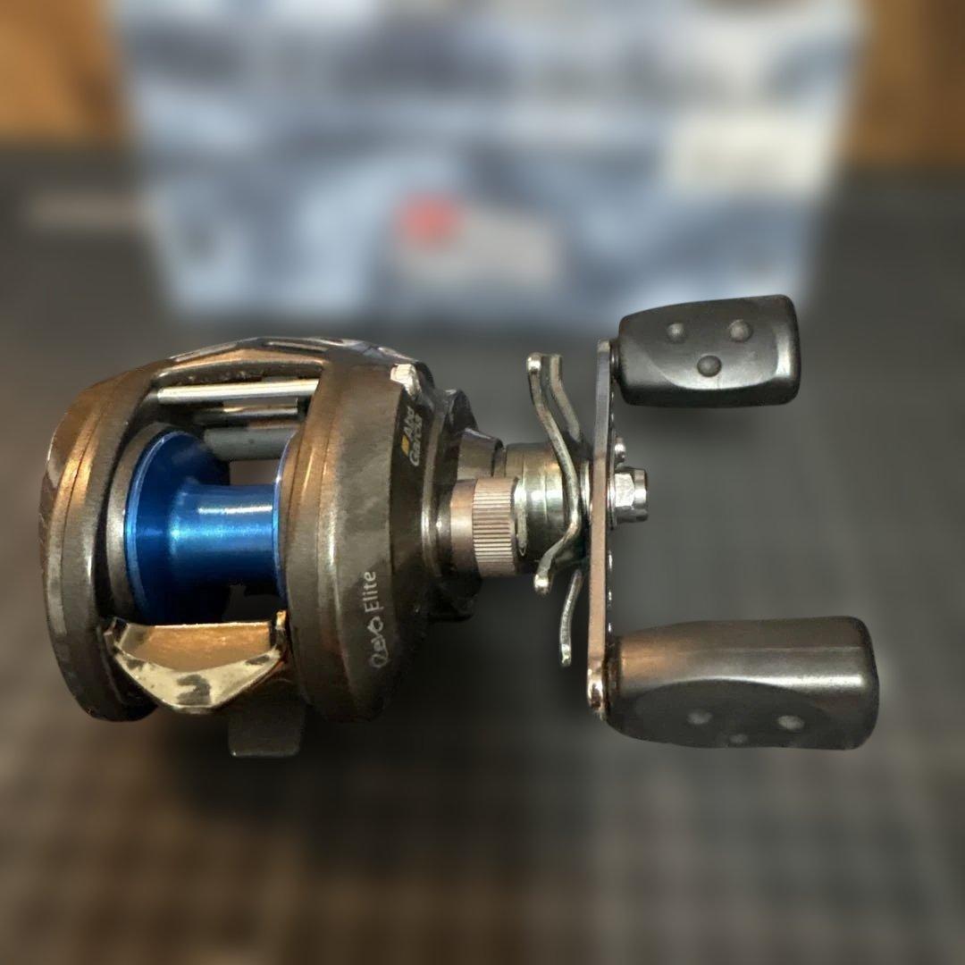 アブ　Revo エリート　ZPIスタードラグ　ZPIスプール　ギア比　6:4:1