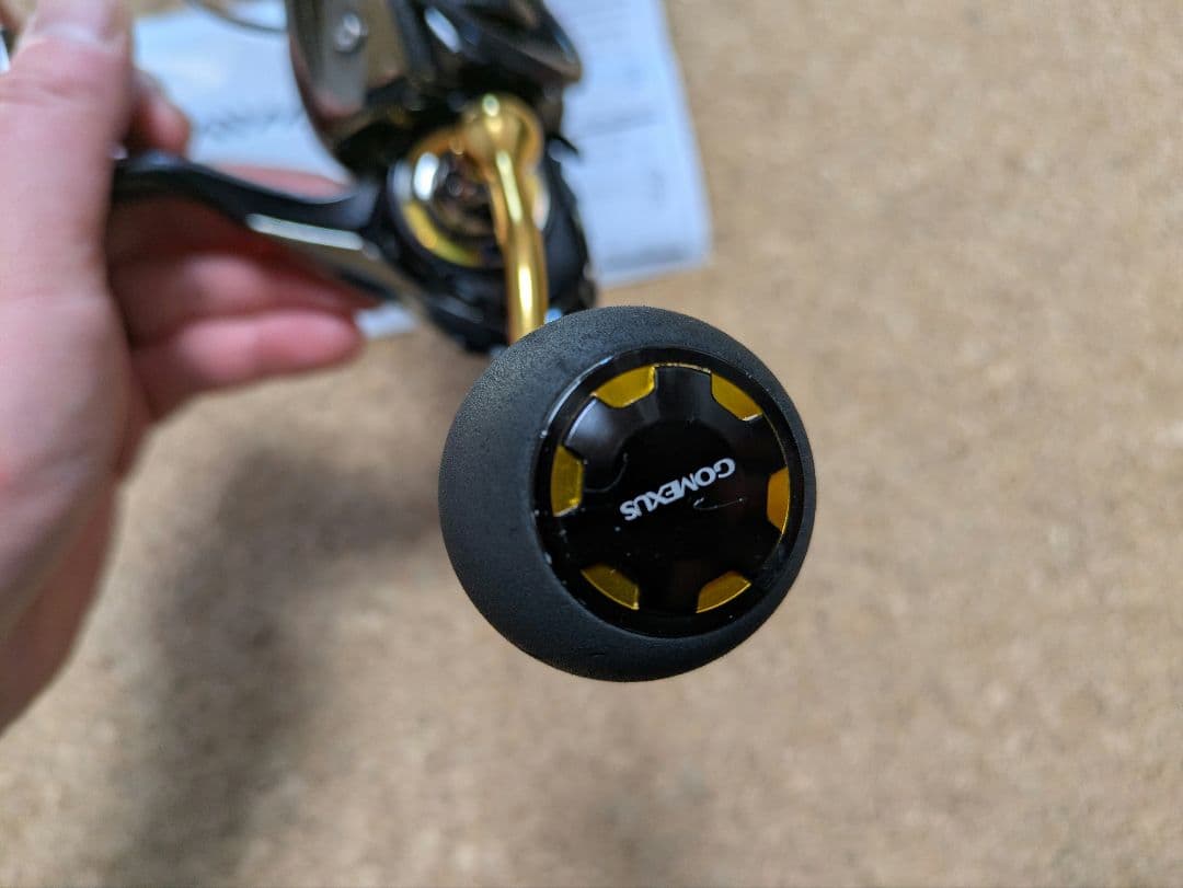 18レガリス LT 4000D-CXH ゴメクサスハンドル付き