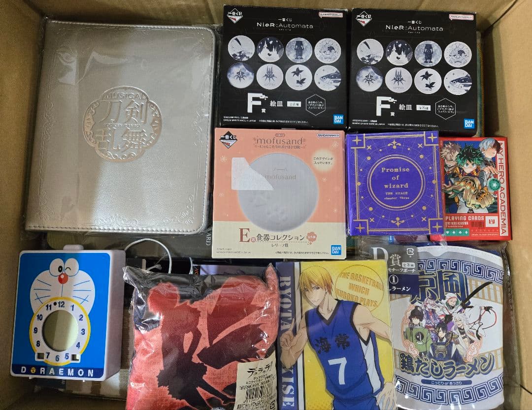 アニメグッズなど 140サイズ ノンジャンル 大量 まとめ売り 約530点