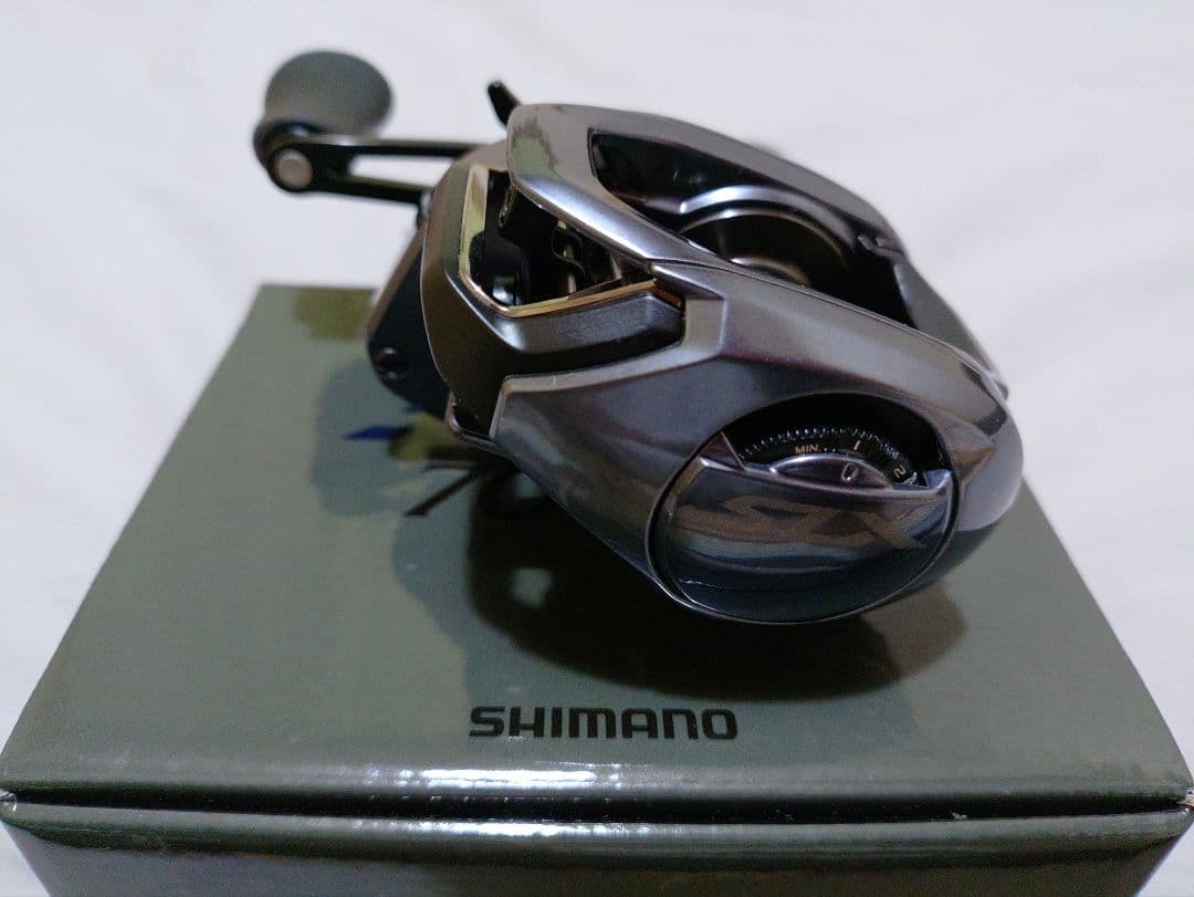 リール 24 SLX70 XG
