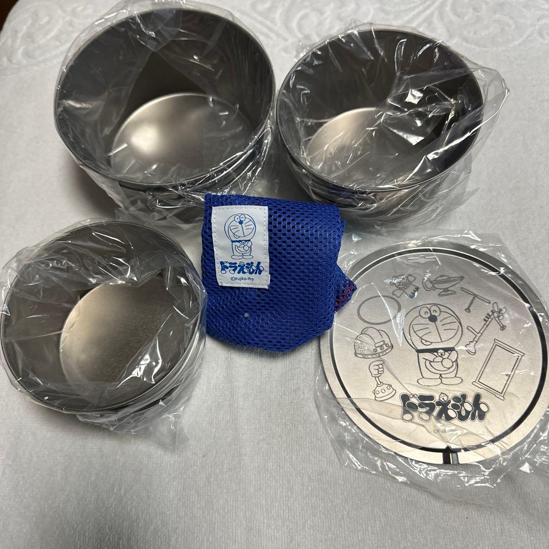 【新品未使用】ドラえもん チタンシェラカップ4点セット