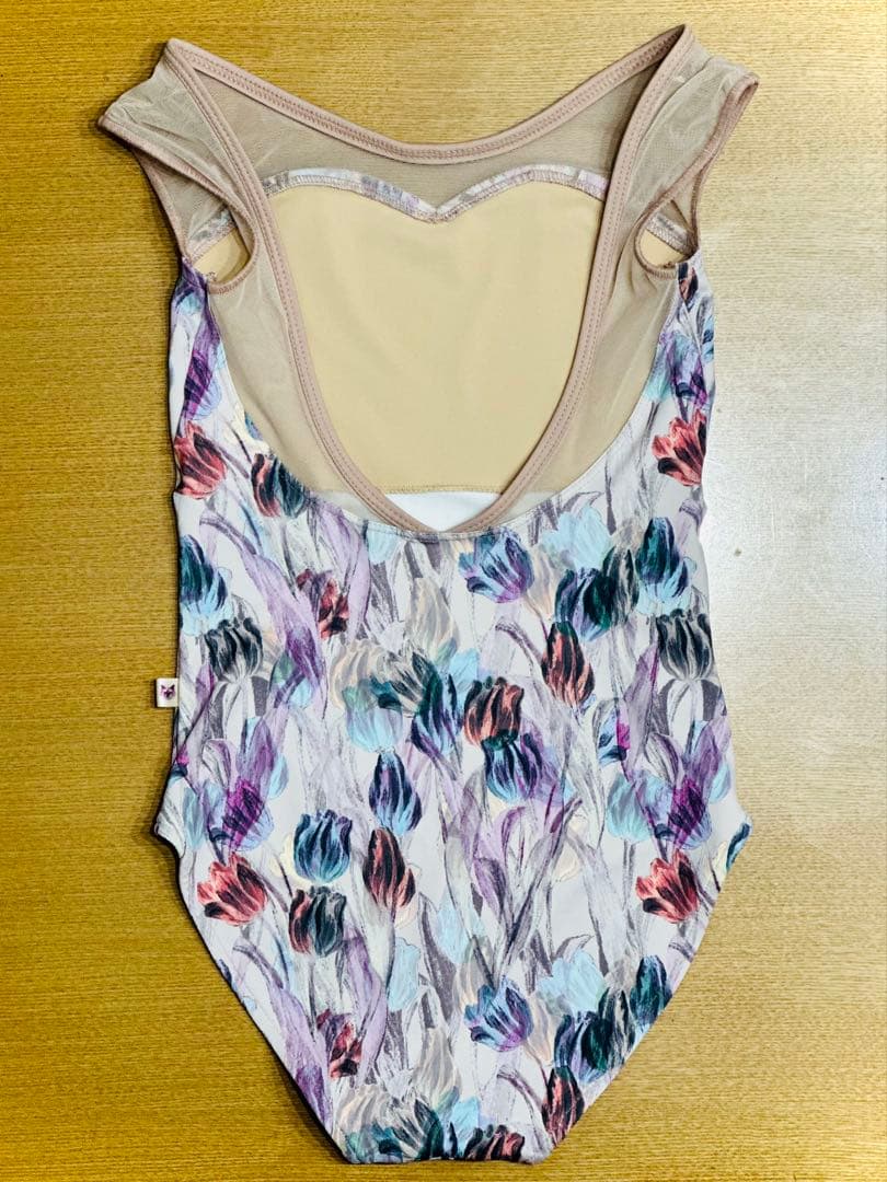 【美品】unoa ウノア レオタード 130〜140 スティナ stina