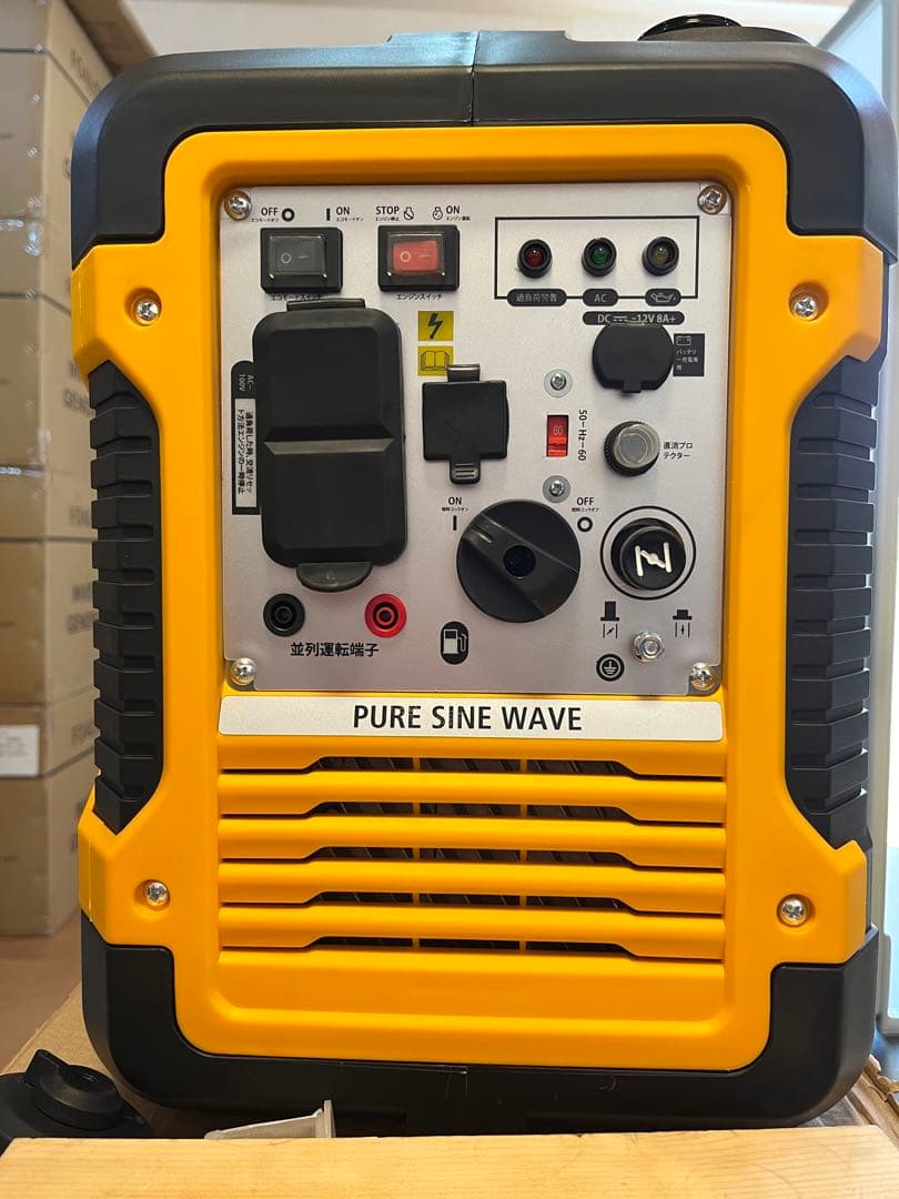 インバーター発電機　防音型　定格出力1700w