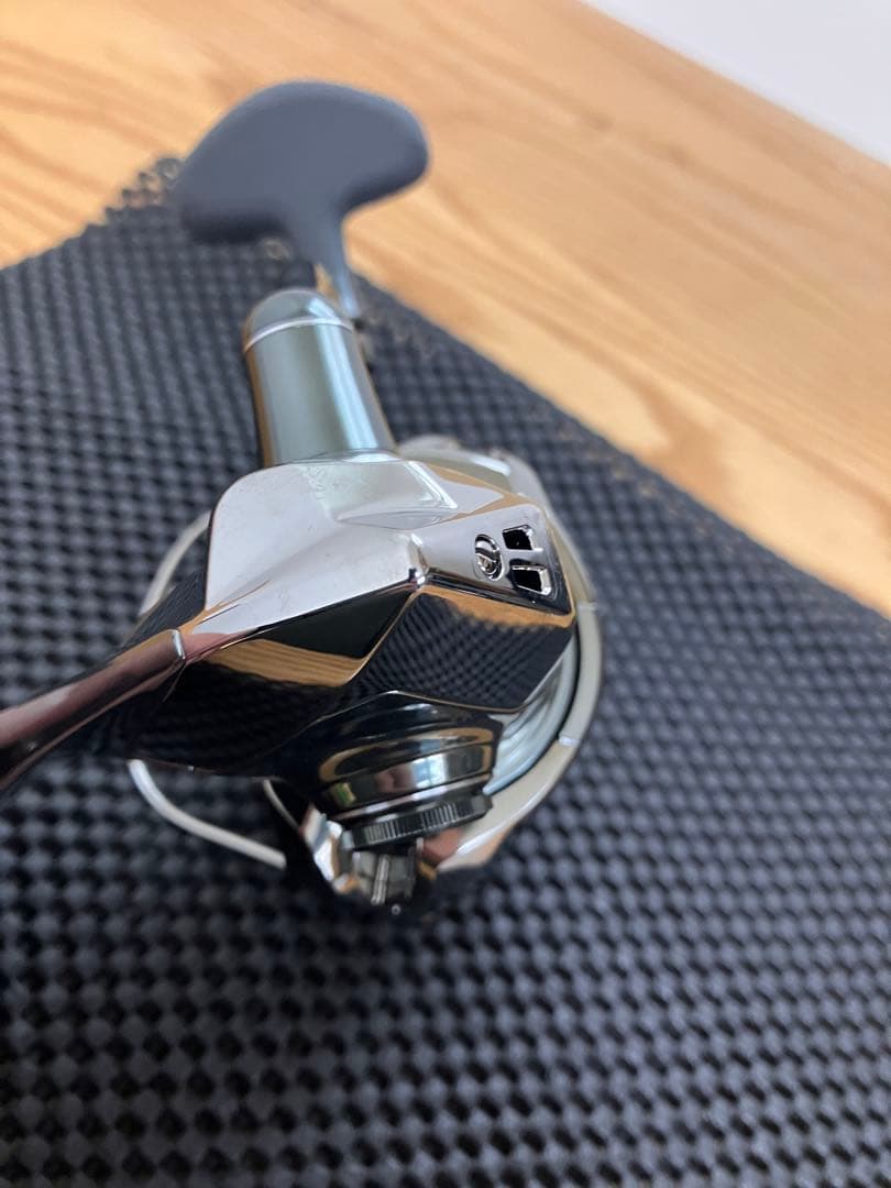 22 ステラ 4000Mスピニングリール シマノ