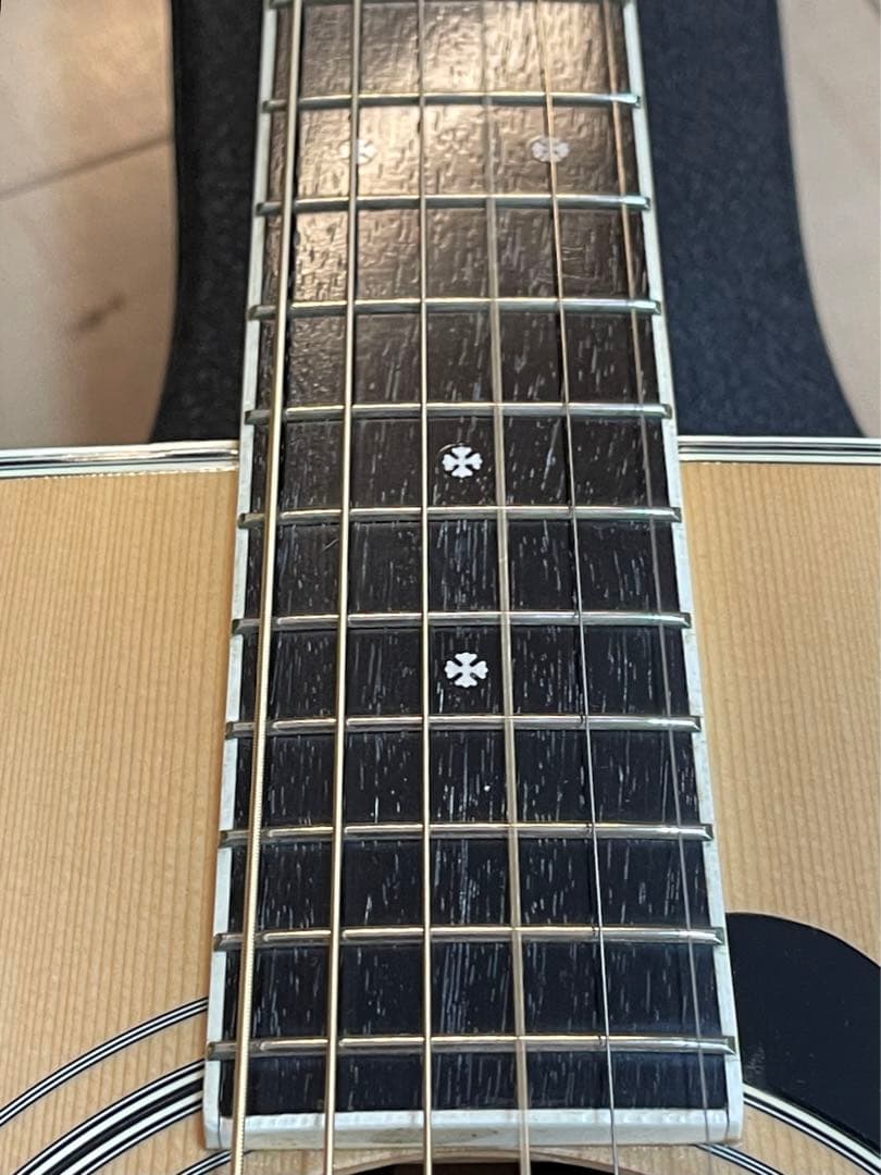 ヤマハ FG301B アコースティックギター (坂井泉水さん愛用？)