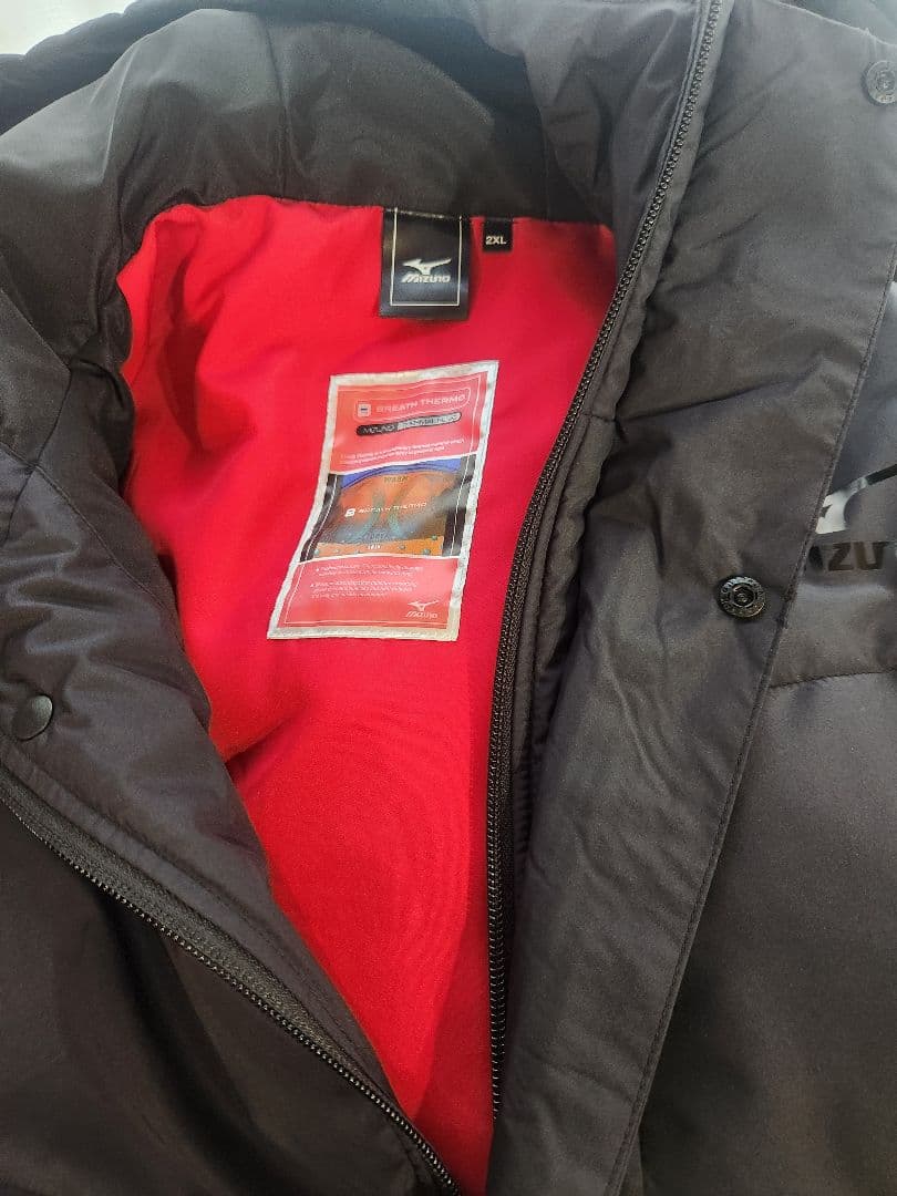 激安　新品　ミズノ　ブレスサーモ　ベンチコート　サイズ2XL