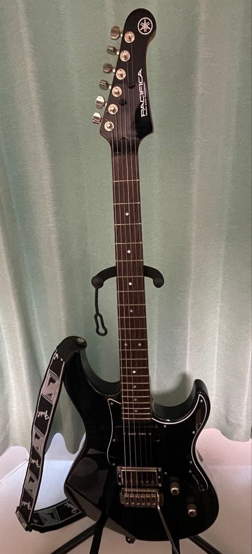 【ぼっち・ざ・ろっく】後藤ひとりモデルPACIFICA611VFM (TBL)