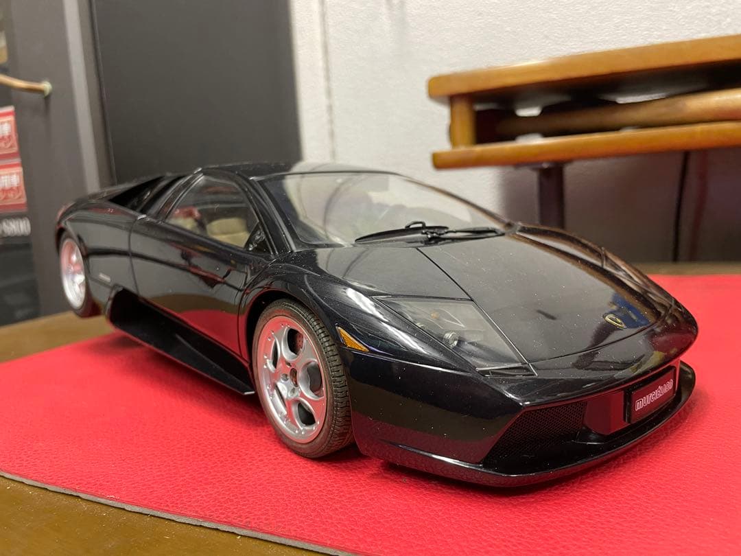 オートアート　ランボルギーニ　ムルシエラゴ