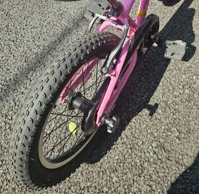 【値下げ】美品Trek子供用自転車Precliber 16インチピンク補助輪なし