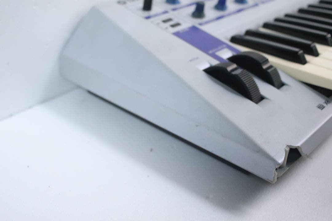 YAMAHA ヤマハ　61鍵　CS2xコントロールシンセサイザー