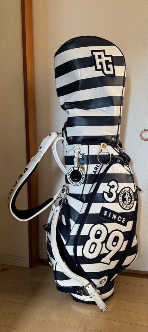 30周年限定 PEARLY GATES キャディバッグ