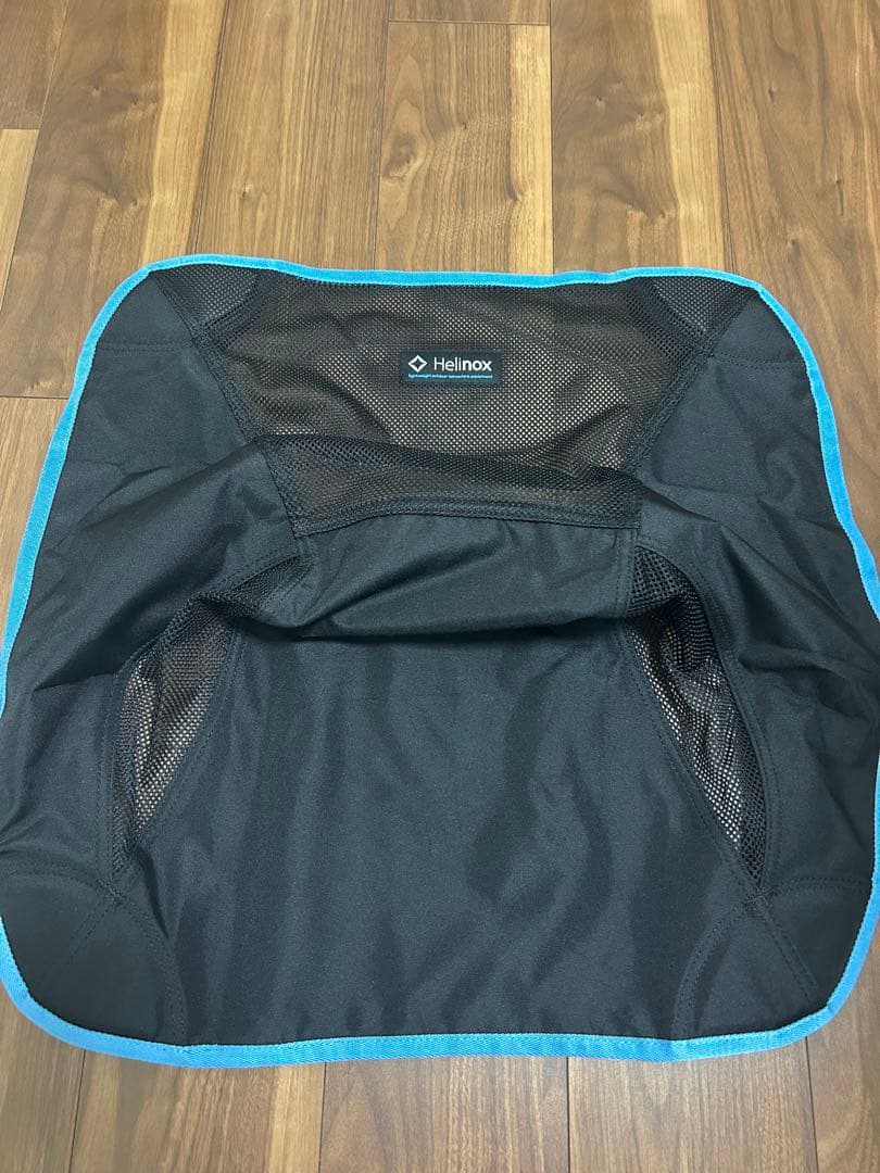 ☆Helinox☆ヘリノックス　チェアワン　アウトドアチェア　ブラック／ブルー