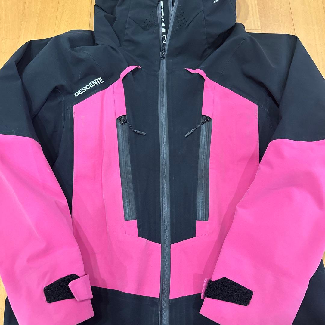 デサントウエア　上下セット　アルペンスキー　競技用　男女兼用