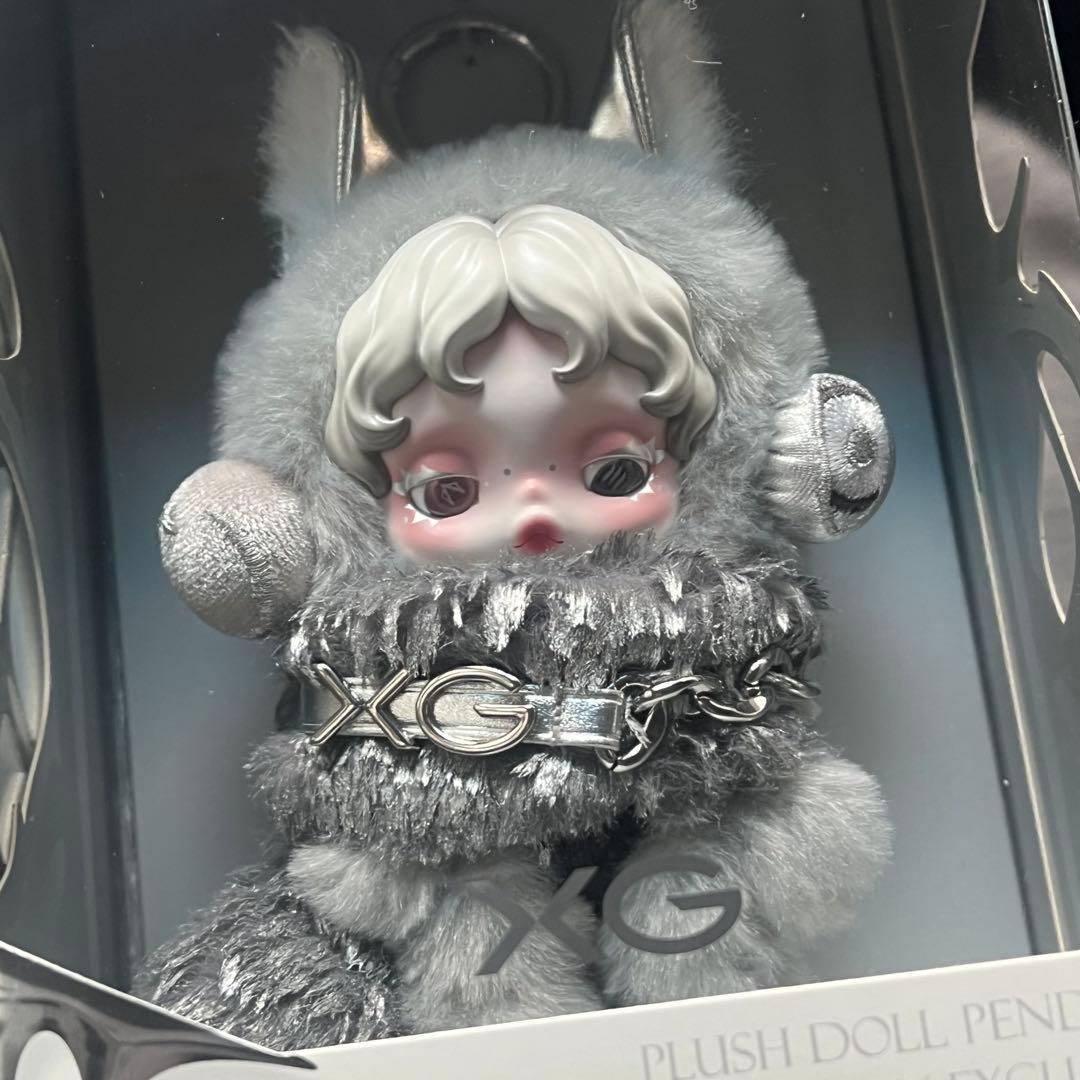 POPMART SKULLPANDA XG スカルパンダ ぬいぐるみペンダント