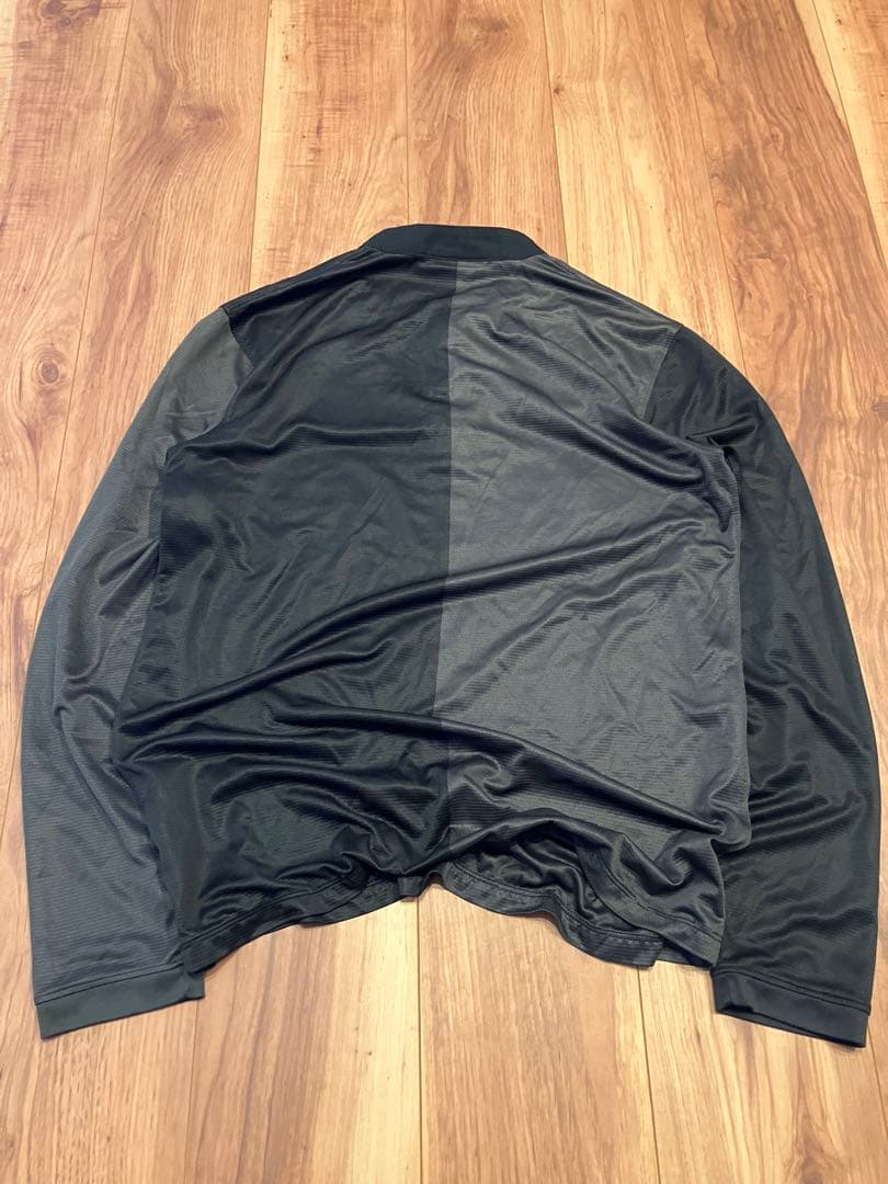 マンチェスターシティ Nike 長袖 黒金 ユニフォーム