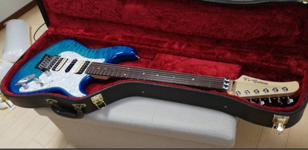 T’s Guitars ST22オーダーモデル☆春畑道哉 TUBE