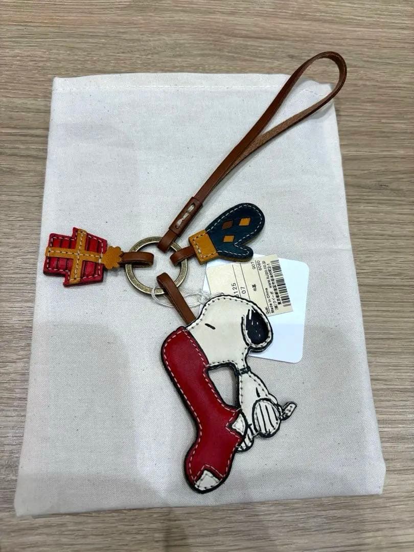 gentenゲンテンスヌーピーSNOOPYチャーム クリスマス PEANUTS