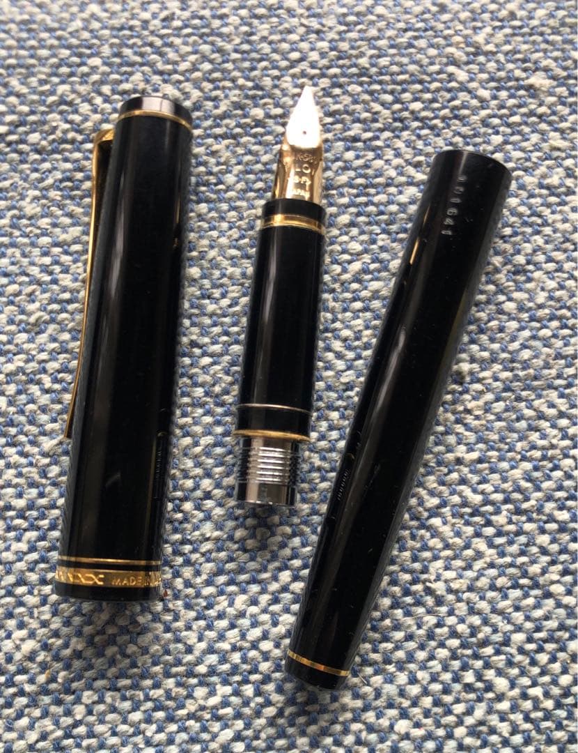 PILOT Elabo SF 万年筆 14k ニブ　エラボー ファルコン