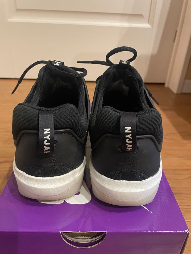 NIKE SB NYJAH スニーカー ブラック/グレー