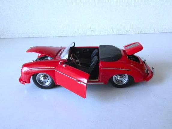 特価 アサヒ・コレクション (1/24) ポルシェ 356A スピードスター