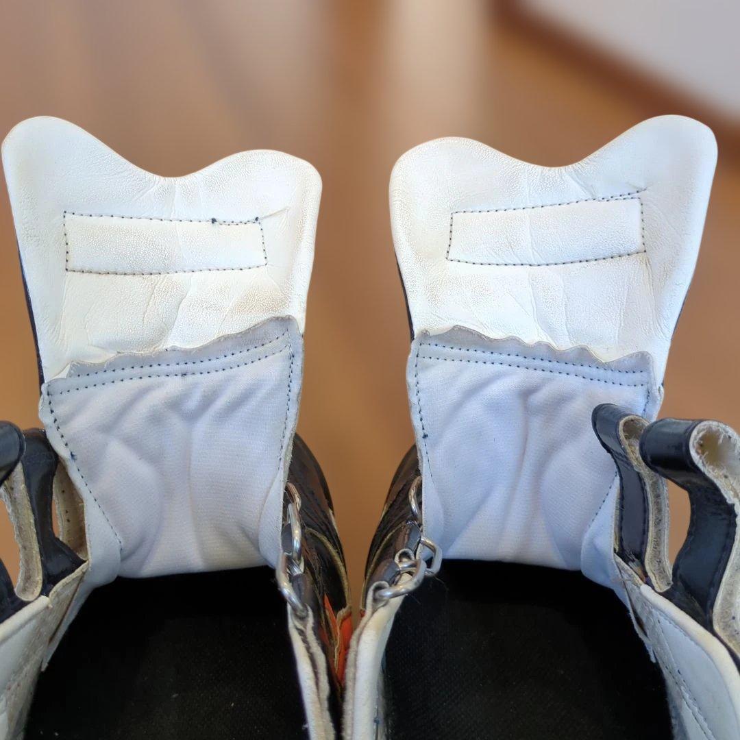 法政大学　アシックス　トレーニングシューズ　非売品　28.5