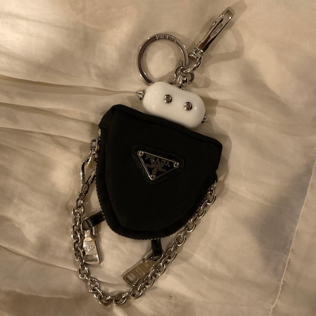 PRADA ノベルティ　キーホルダー