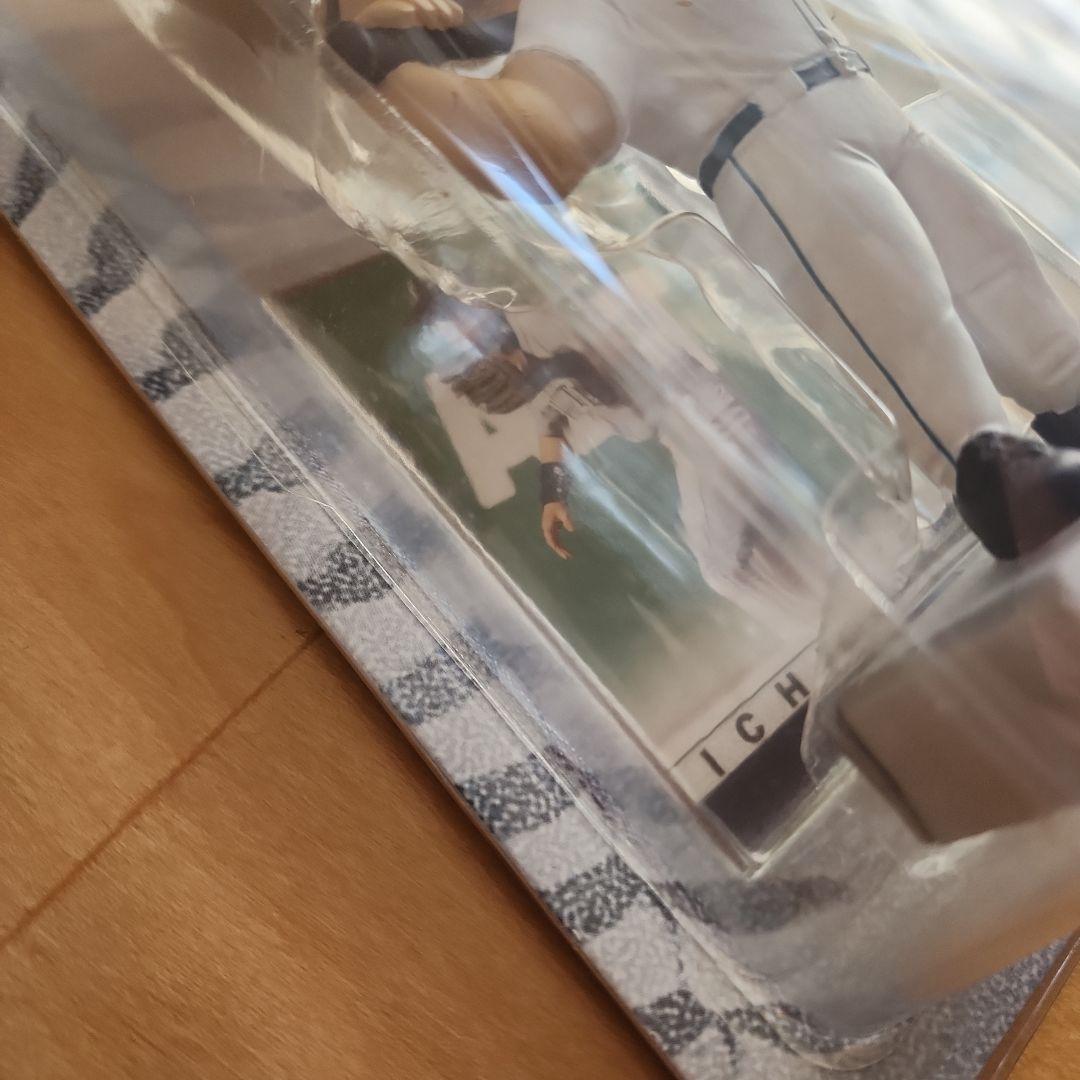 MLB Edition バリーボンズ イチロー ボブルヘッドセット　カード付