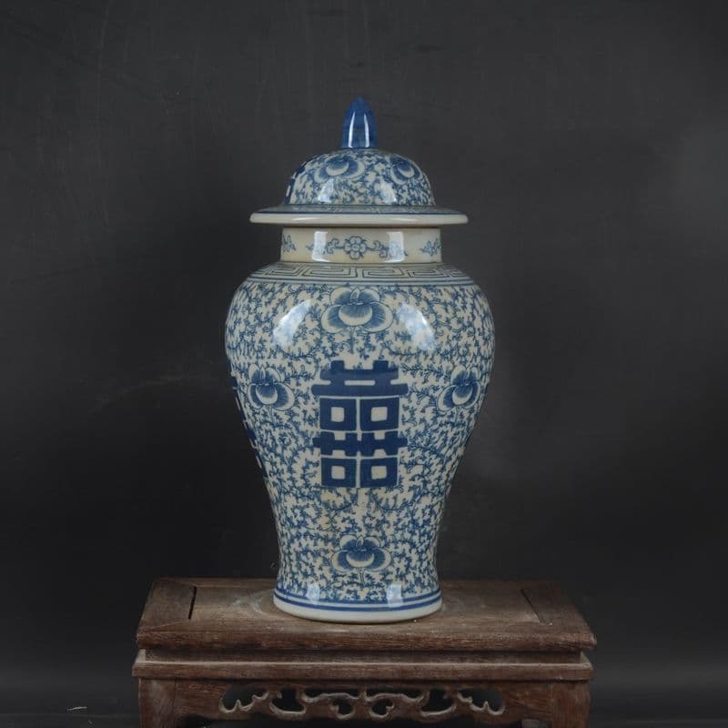 青花喜字纏枝蓮蓋缶 景徳鎮 陶磁器 装飾品 現代工芸品 美術品 置物