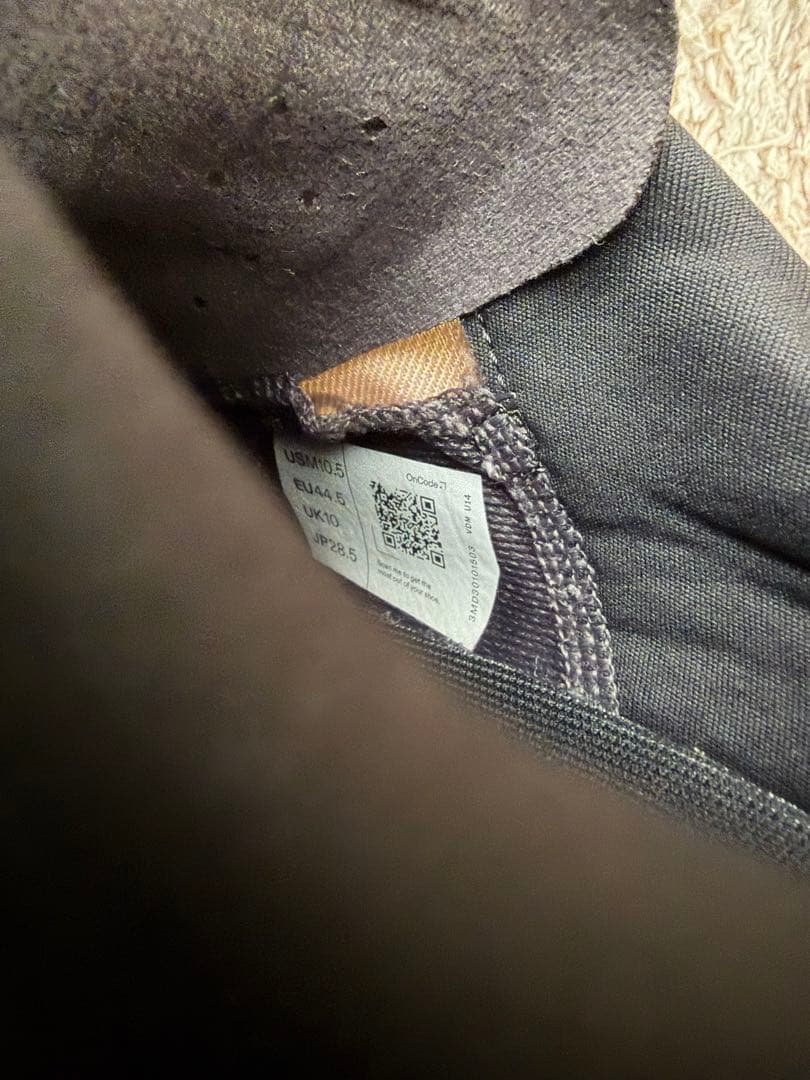 On Cloudflow 4 クラウドフロー4 28.5cm