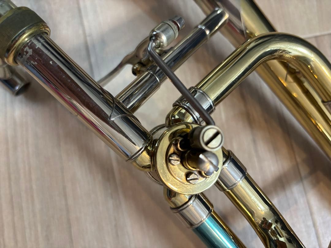 Bach 42 テナーバストロンボーン F管付 オープンラップ 要調整