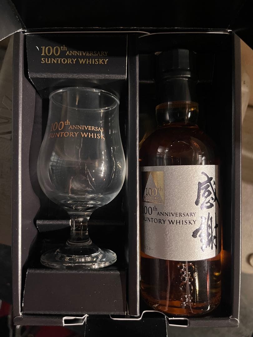 SUNTORY 100年記念 whisky♩
