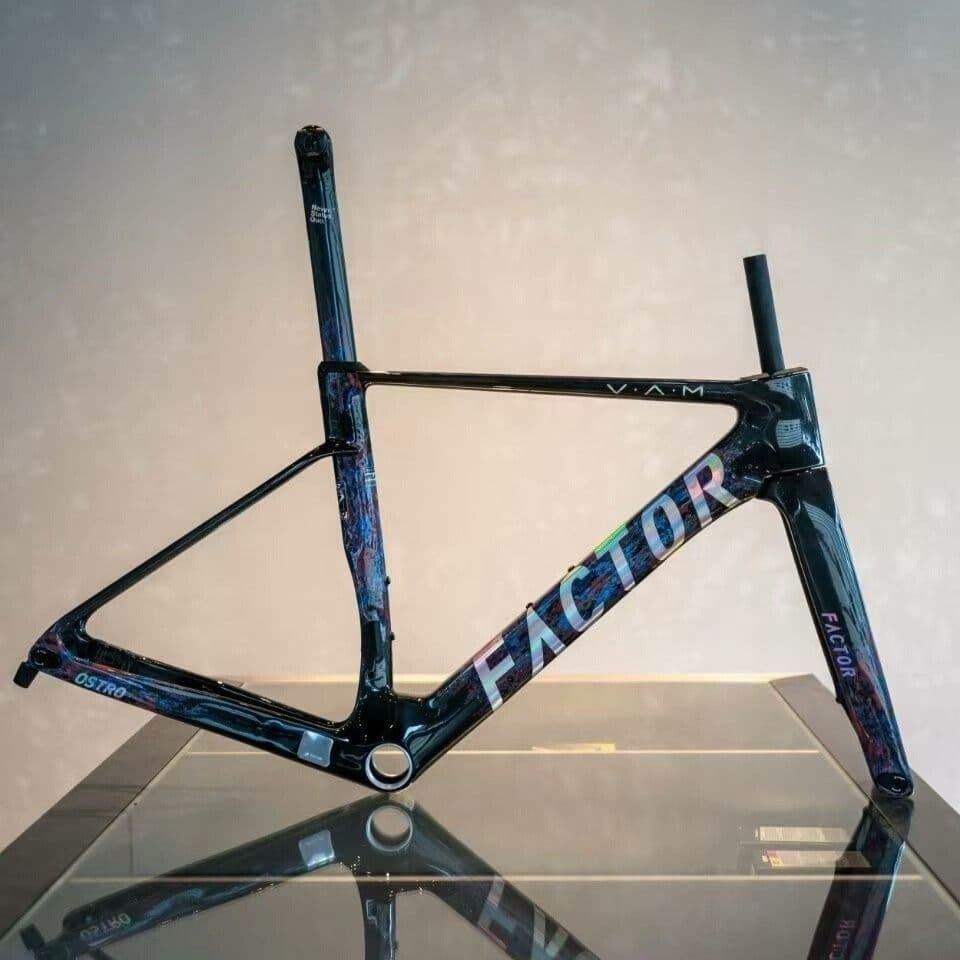 FACTOR OSTRO VAM 2.0 TEAM AMANI×RAPHA 新型