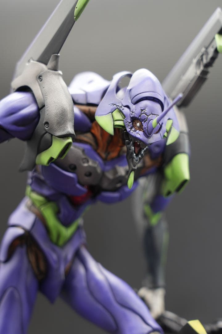 【プラモデル完成品】アートプラ　エヴァンゲリオン初号機　暴走