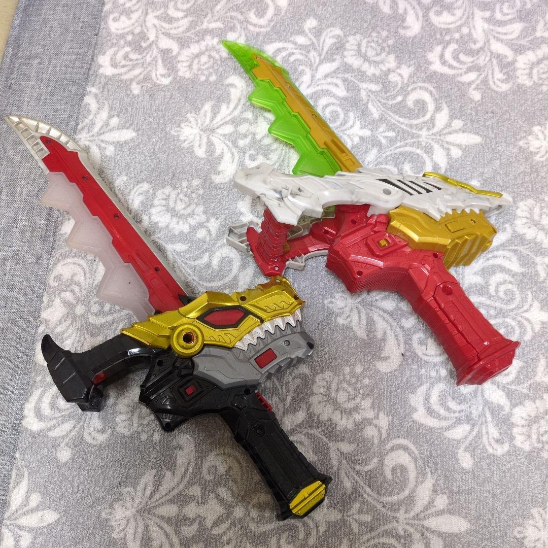 DX リュウソウジャー　武器　リュウソウカリバー　リュウソウル　ゴジュウジャー