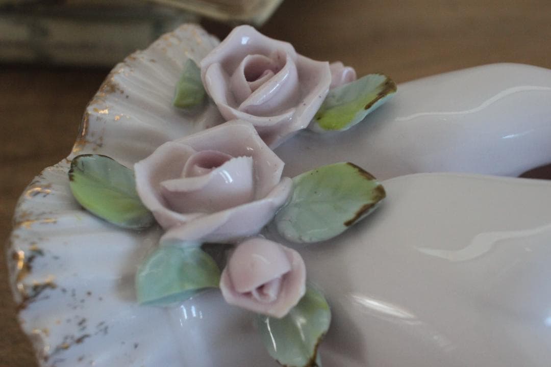 【D】バラ・レフトンのハンドモチーフ/Lefton Porcelain